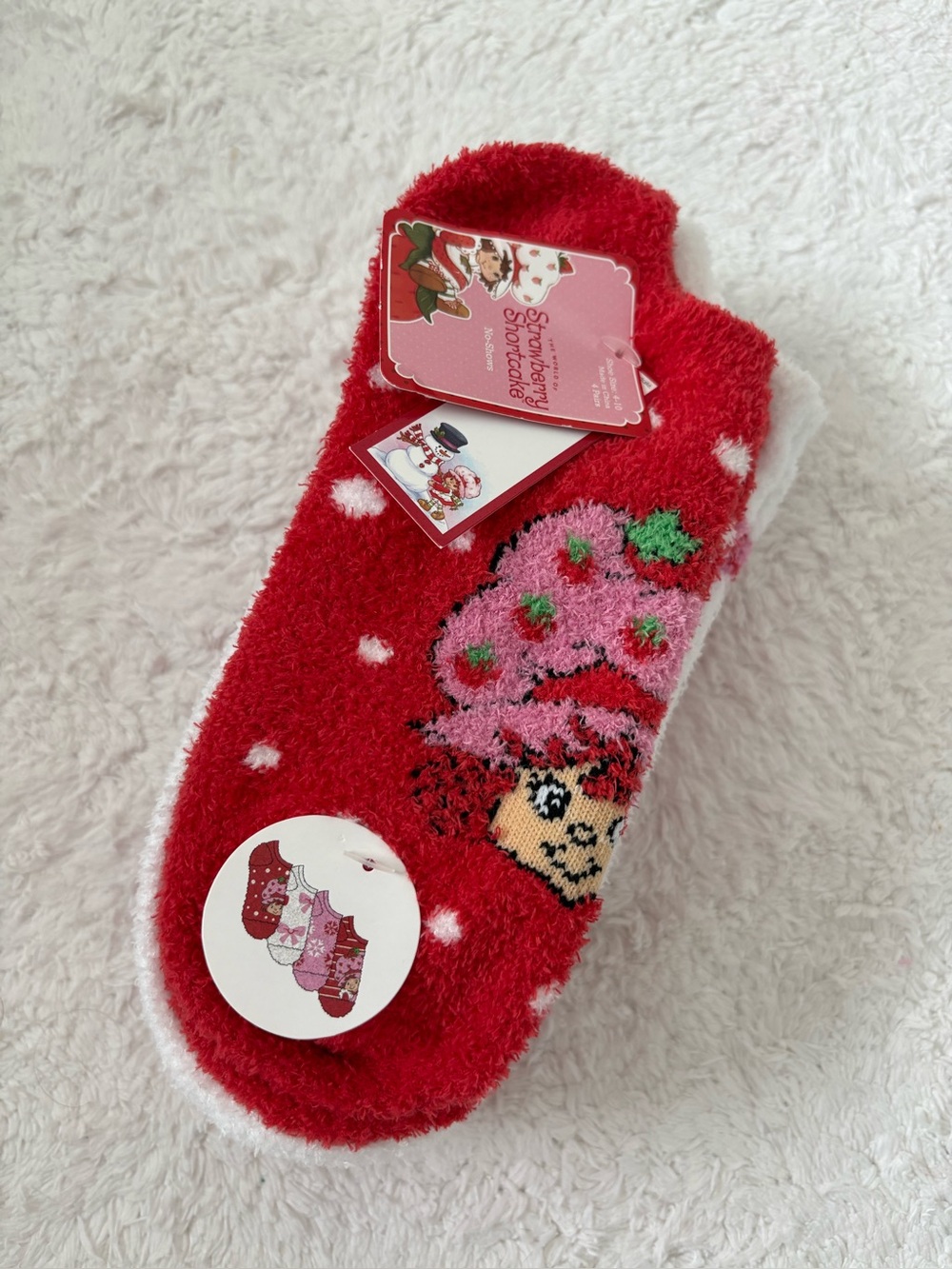 Strawberry Shortcake No-Show Socks 🍓🍰